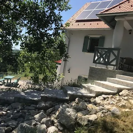 Easy Bogoma - 2 Apartments, Breathtaking Views Holiday home *